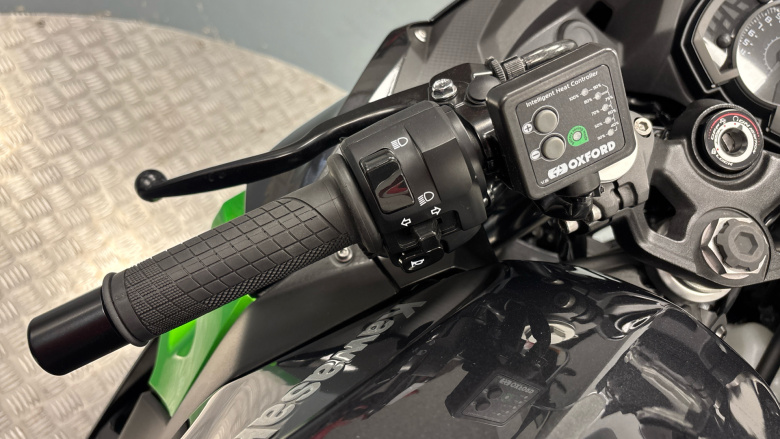 Kawasaki Ninja 400 EX400LPFAN Special Colour Graphics (23MY)